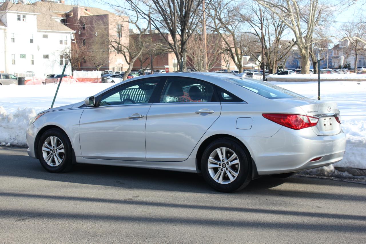 Hyundai Sonata GLS Auto 2012