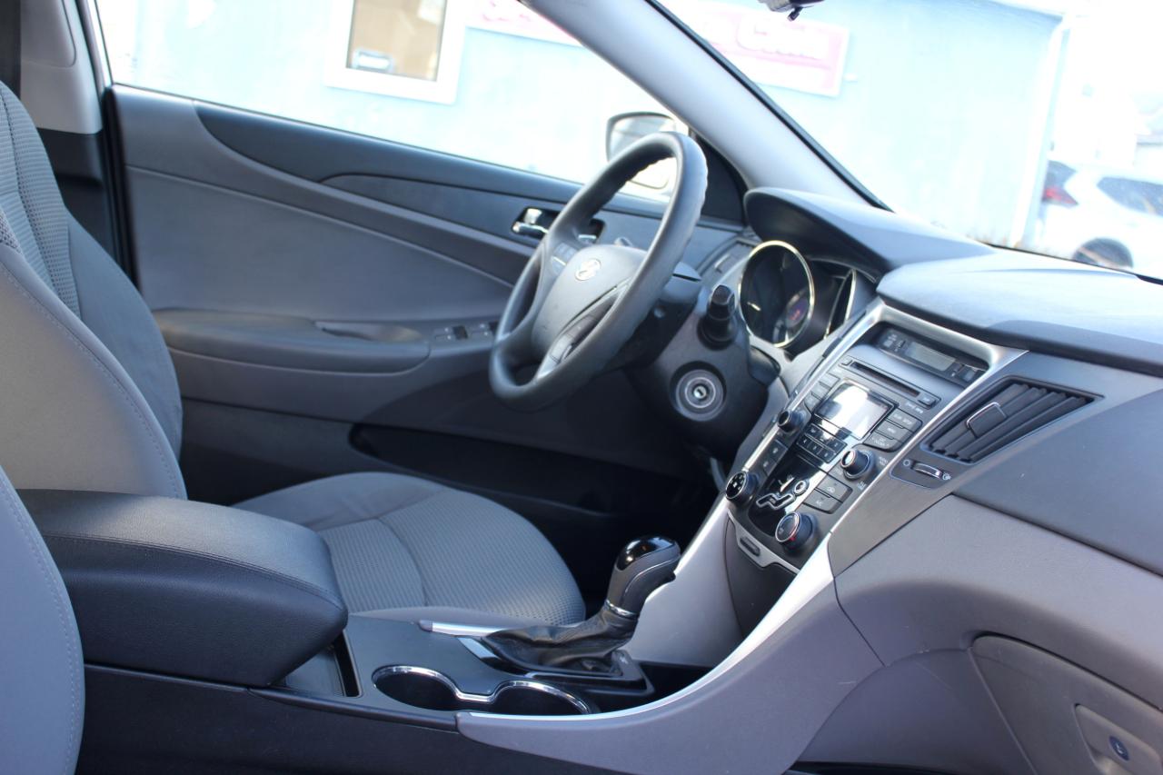 Hyundai Sonata GLS Auto 2012