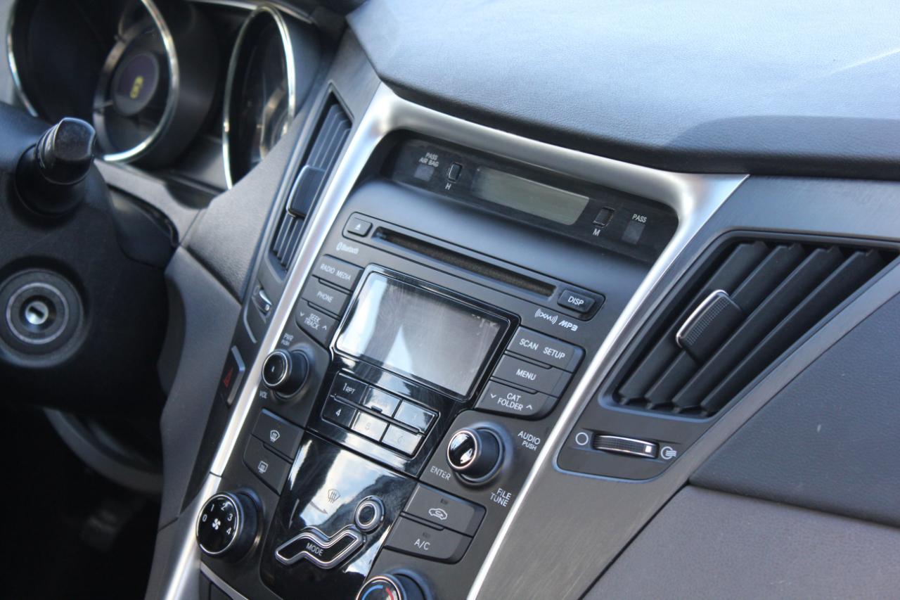 Hyundai Sonata GLS Auto 2012