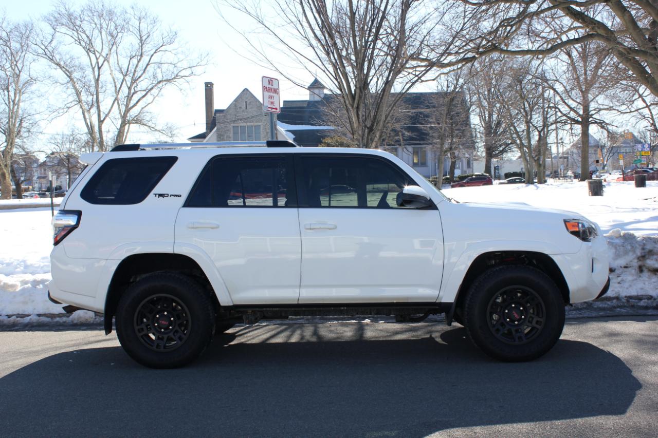 Toyota 4Runner  2016