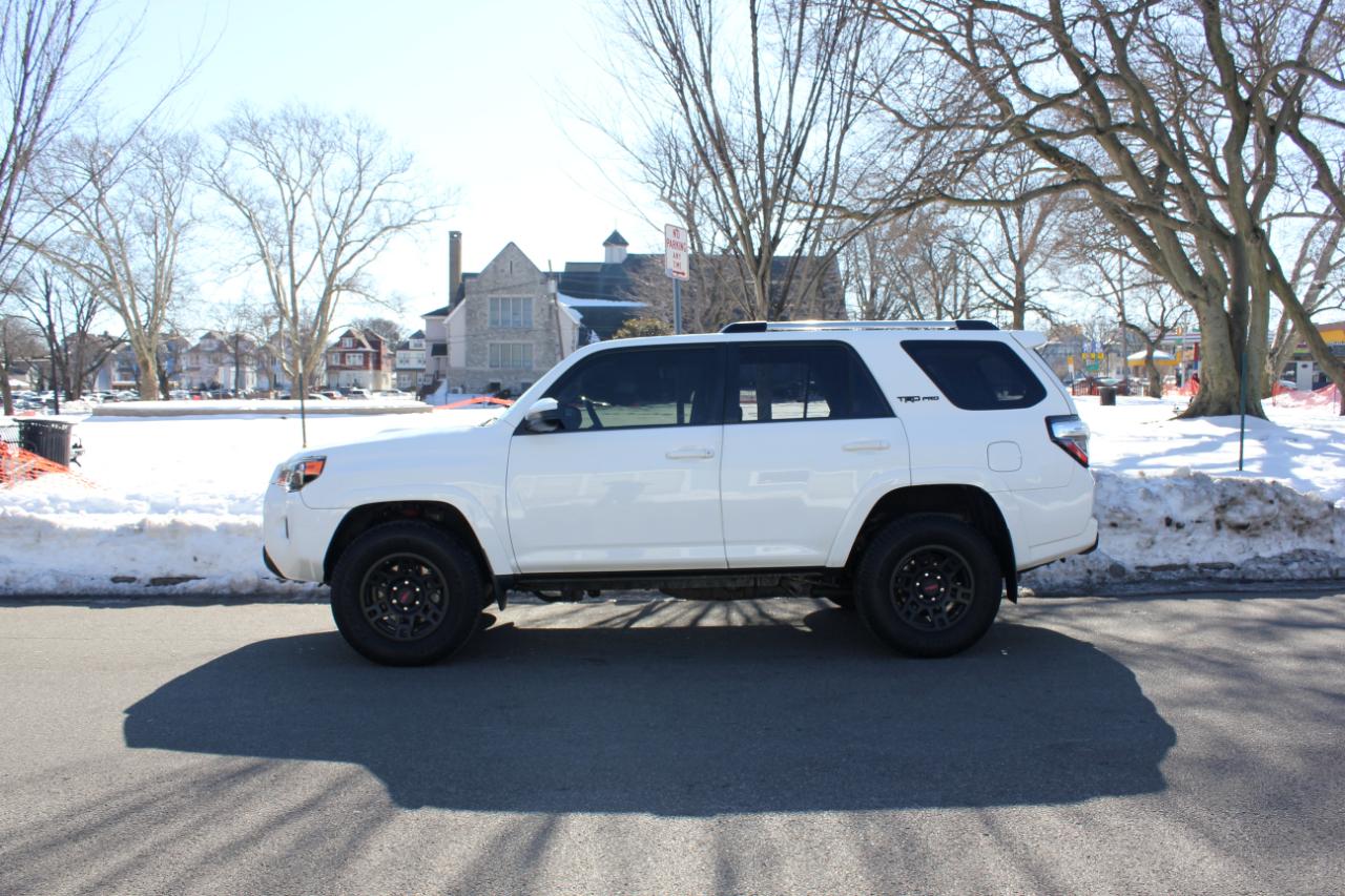 Toyota 4Runner  2016