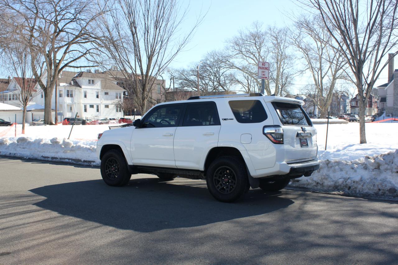 Toyota 4Runner  2016