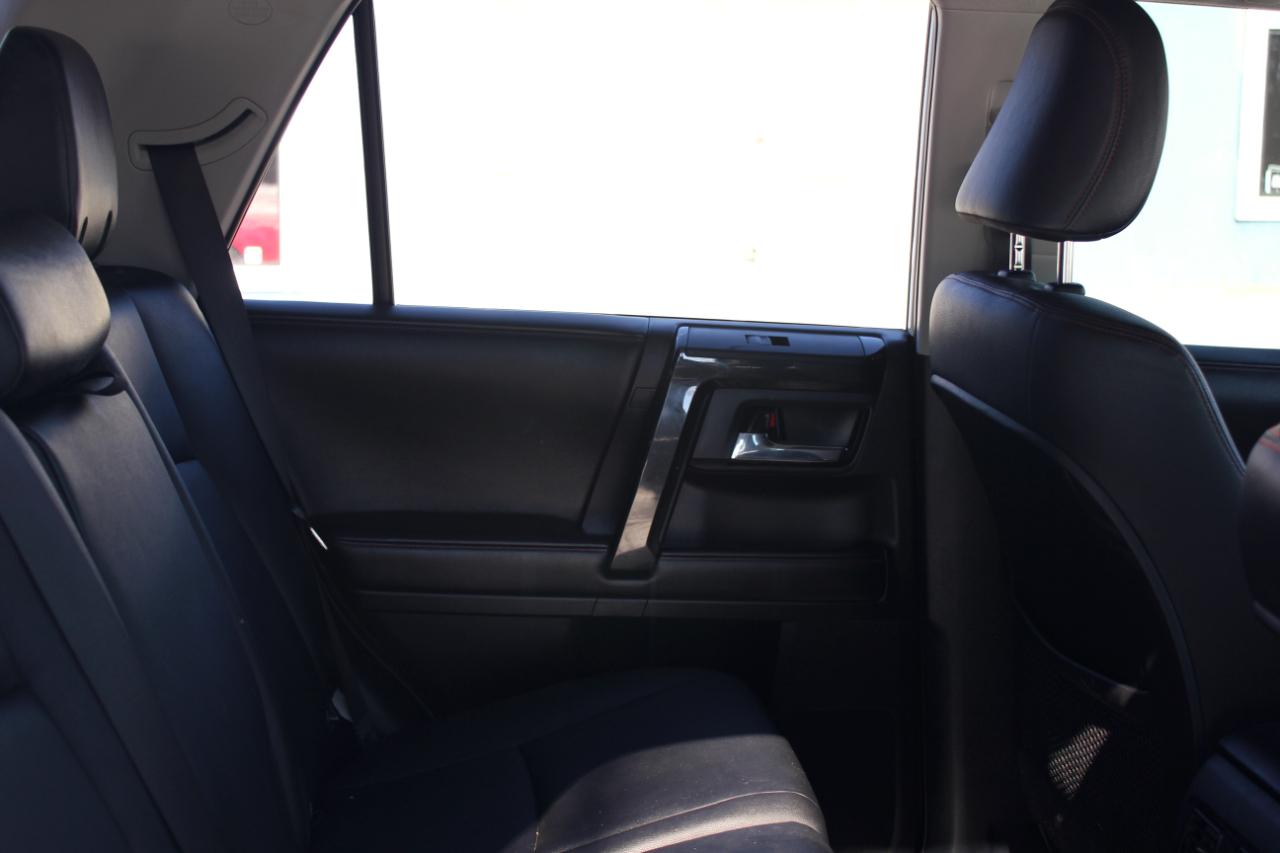 Toyota 4Runner  2016