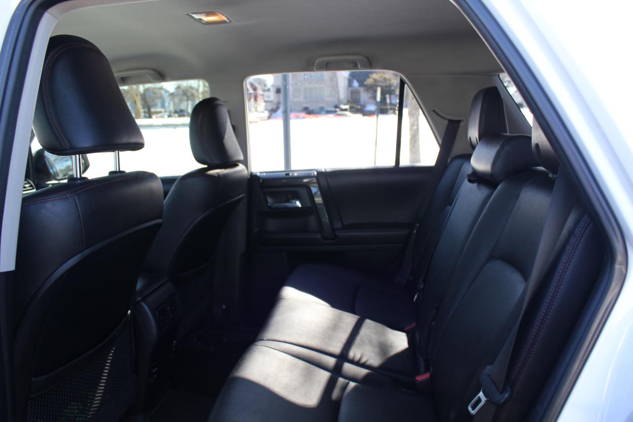 Toyota 4Runner  2016