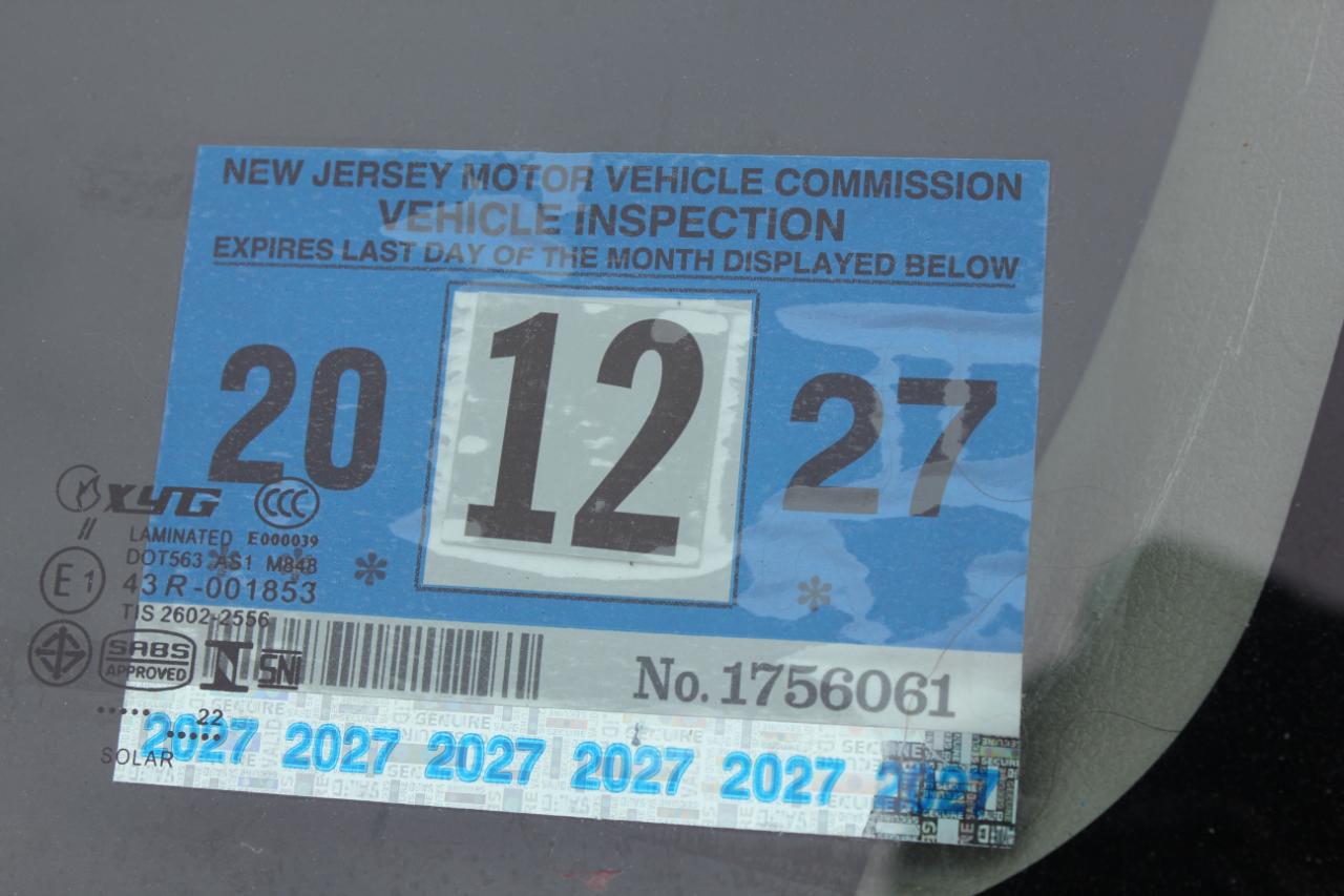 Toyota Corolla LE 4-Speed AT 2013