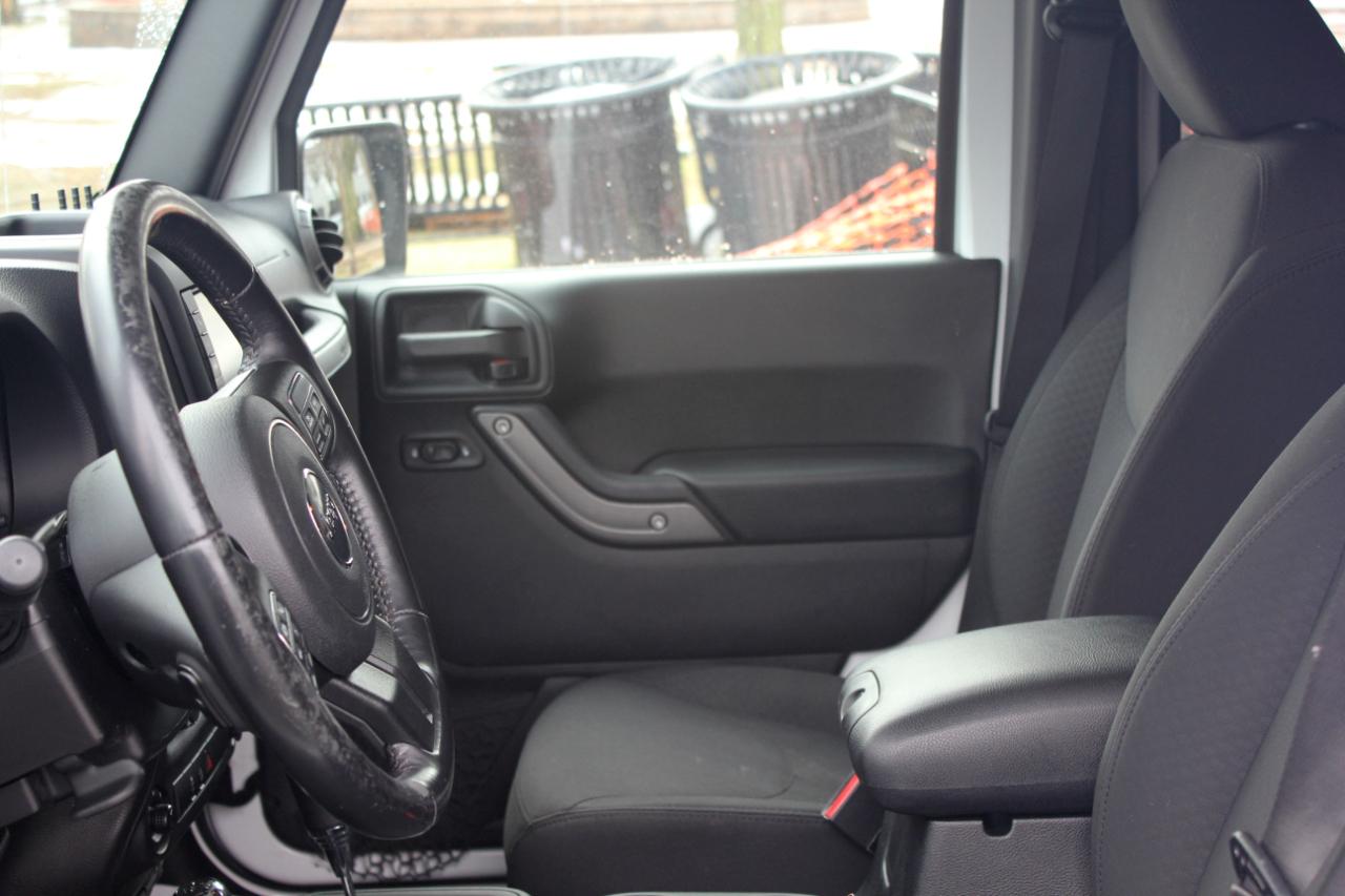 Jeep Wrangler Unlimited Sport 4WD 2016