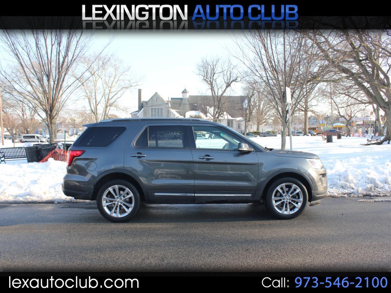 Ford Explorer XLT 4WD 2018