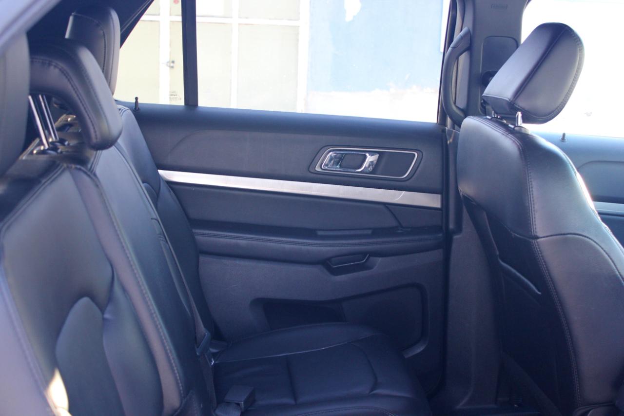 Ford Explorer XLT 4WD 2018