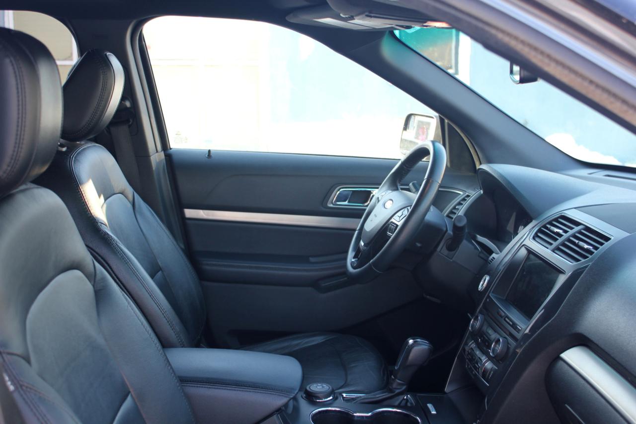 Ford Explorer XLT 4WD 2018