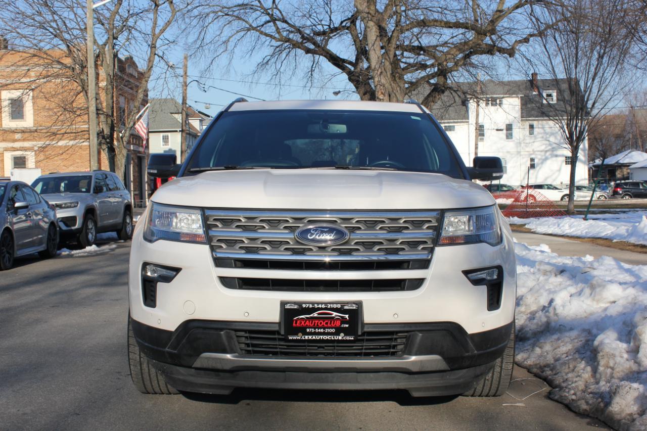 Ford Explorer XLT 4WD 2018