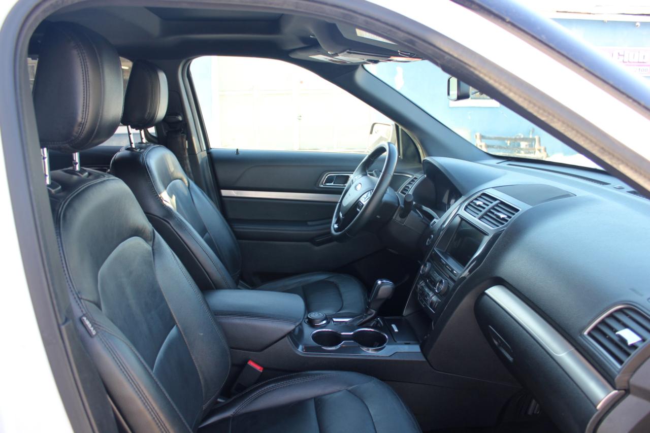 Ford Explorer XLT 4WD 2018