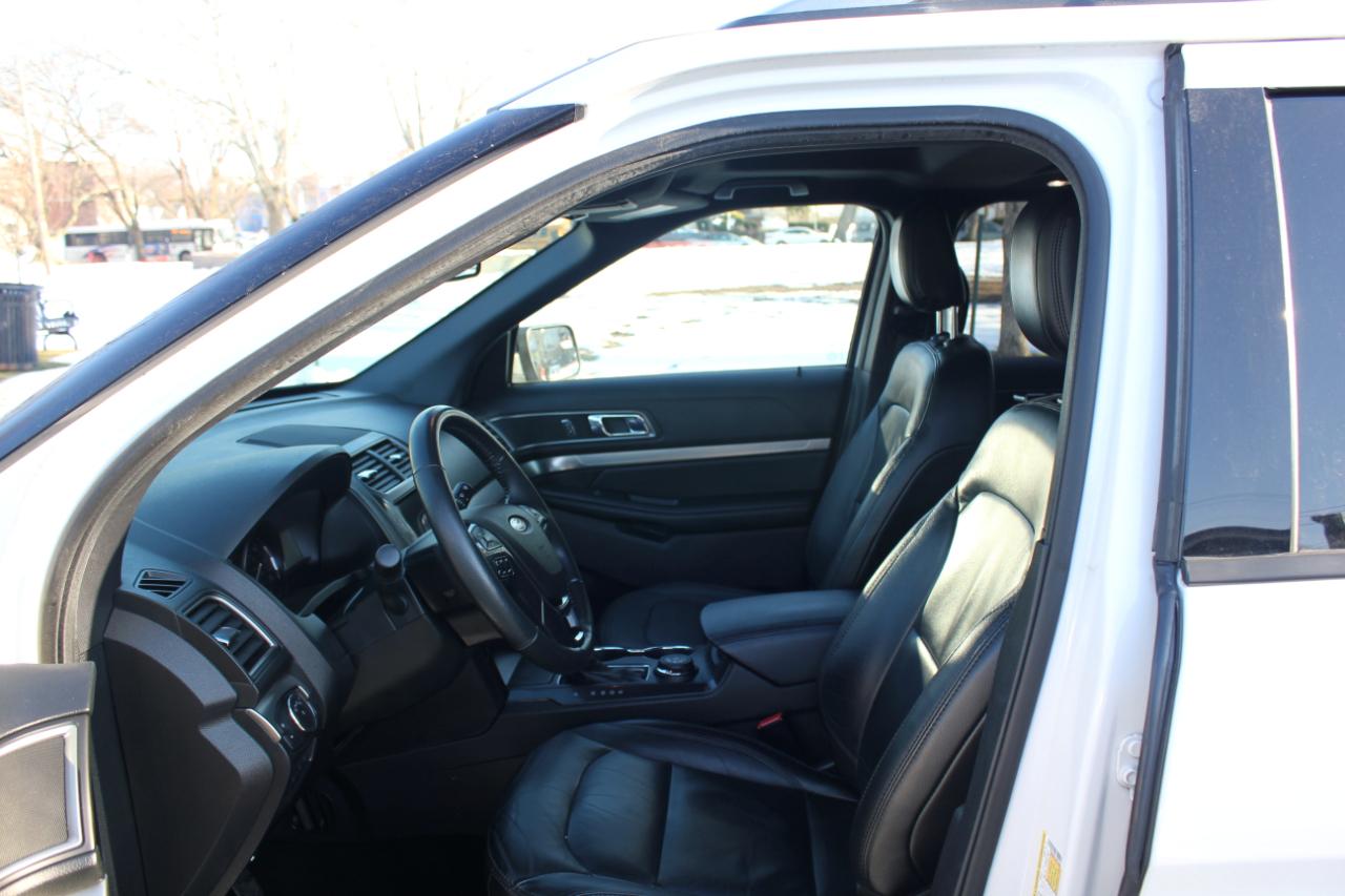 Ford Explorer XLT 4WD 2018