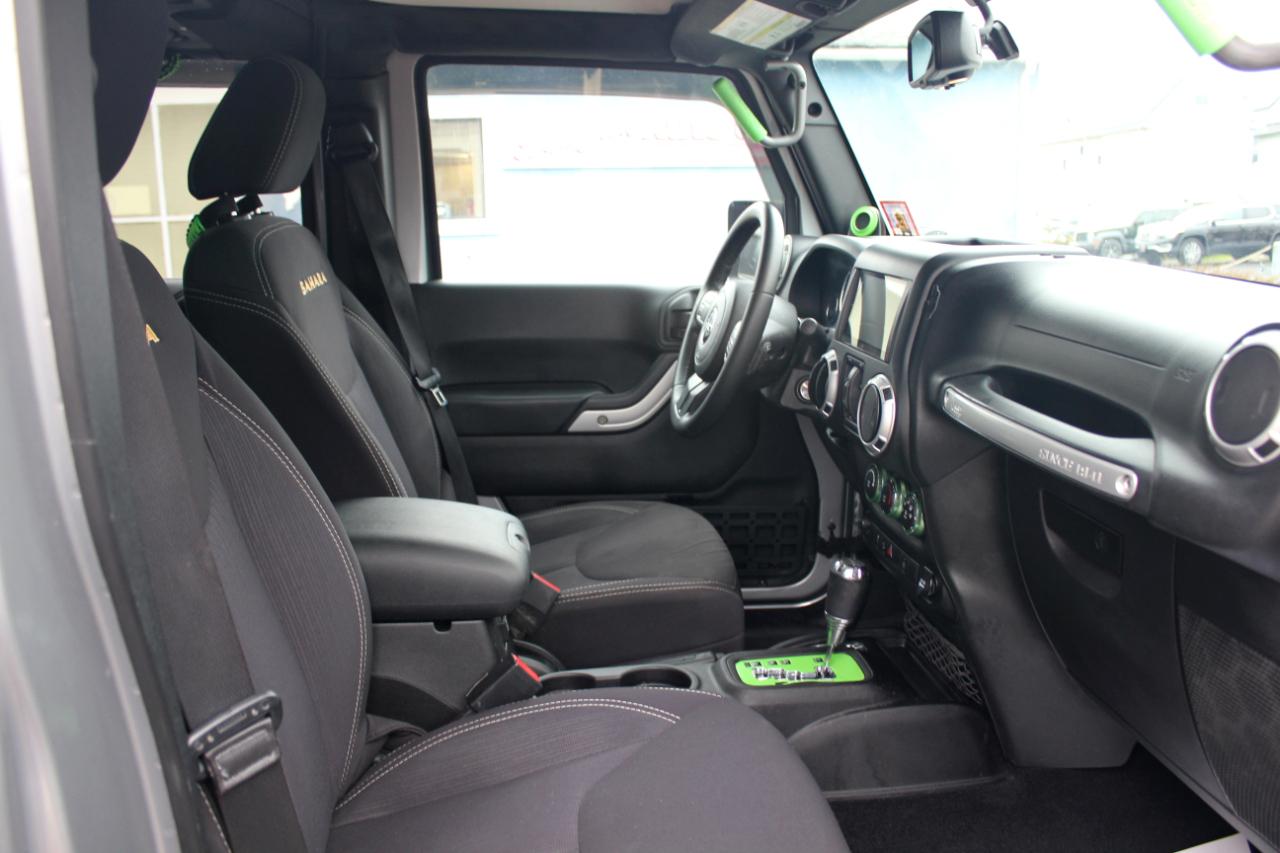 Jeep Wrangler Unlimited Sahara 4WD 2014