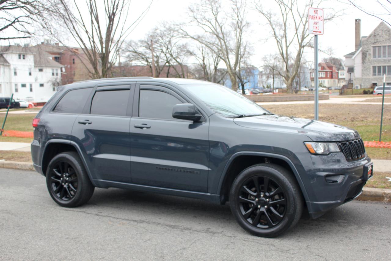 Jeep Grand Cherokee  2018