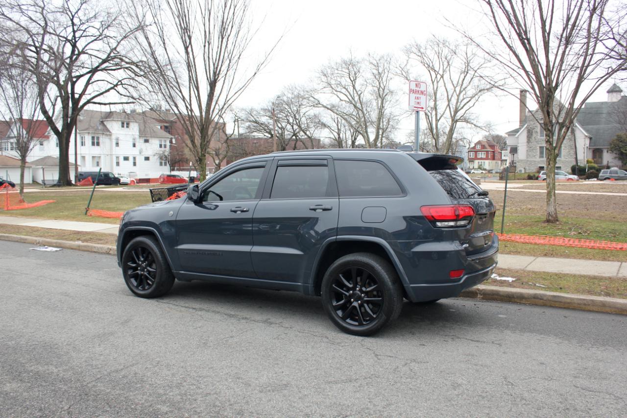 Jeep Grand Cherokee  2018
