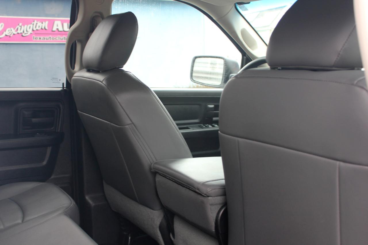 RAM 1500 Tradesman Quad Cab 4WD 2016