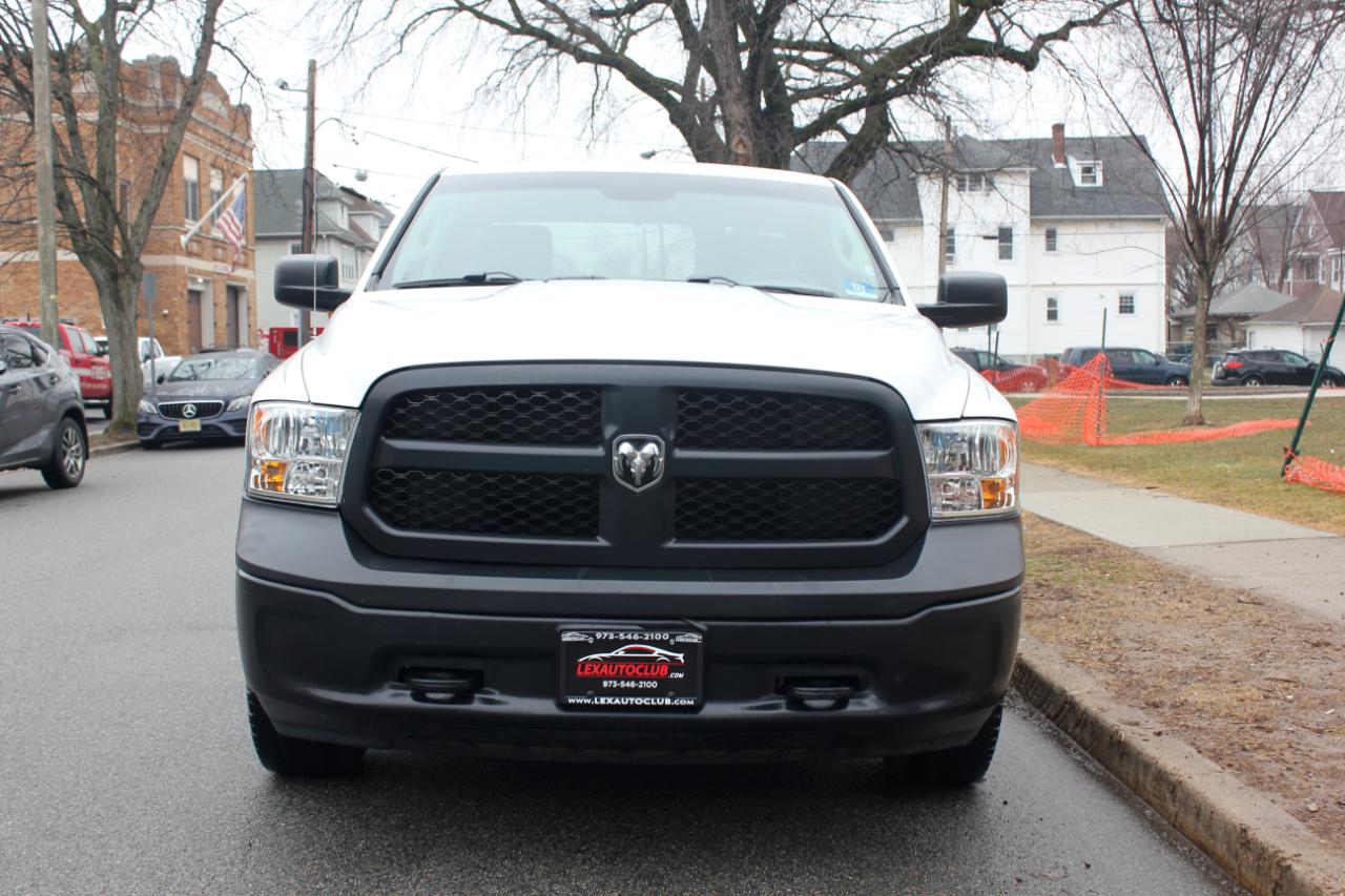 RAM 1500 Tradesman Quad Cab 4WD 2016