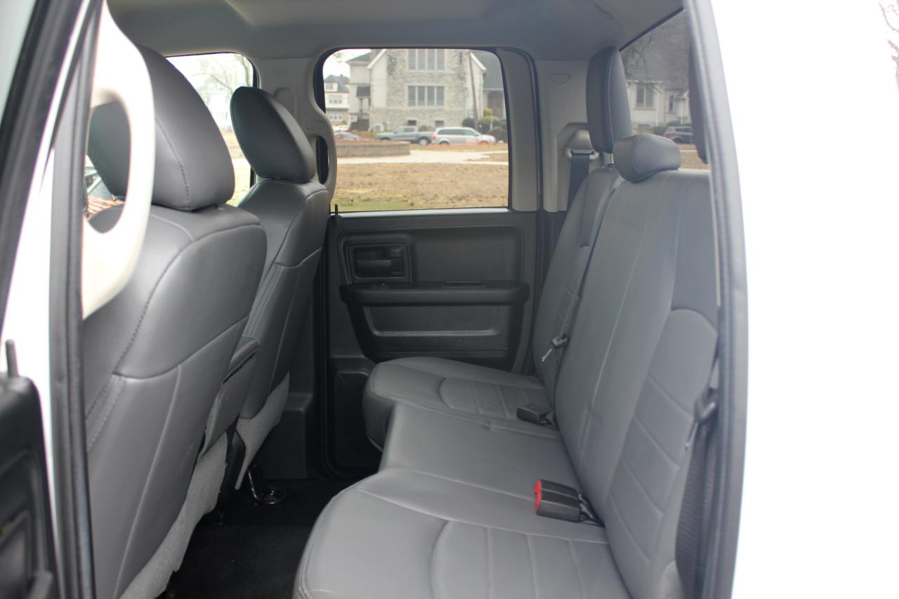 RAM 1500 Tradesman Quad Cab 4WD 2016