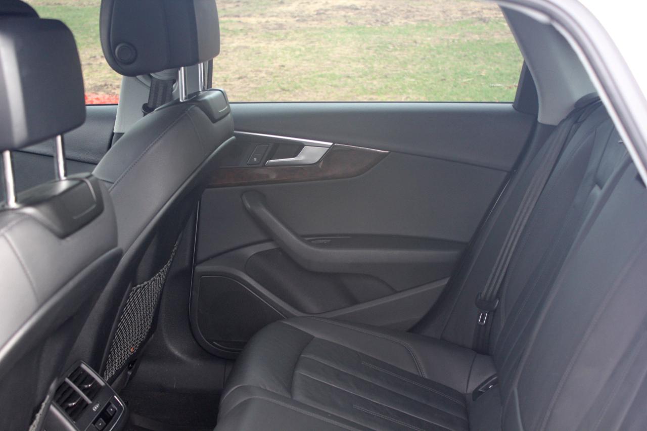 Audi A4 2.0 TFSI Premium quattro 7A 2019