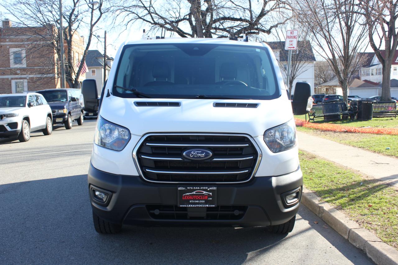 Ford Transit 250 Van Low Roof w/Sliding Pass. 130-in. WB 2020