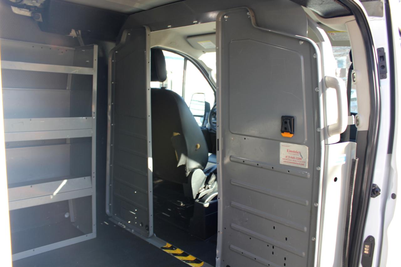 Ford Transit 250 Van Low Roof w/Sliding Pass. 130-in. WB 2020