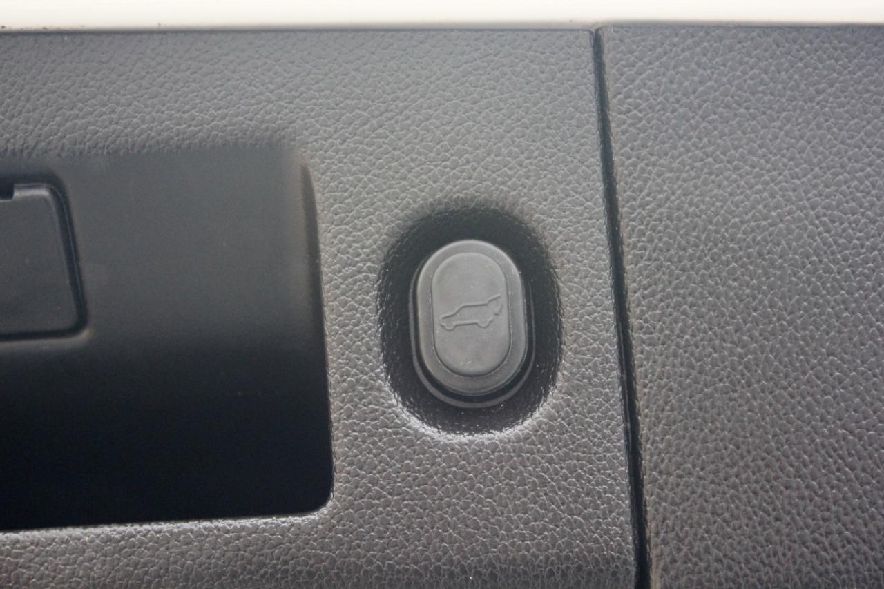 GMC Yukon SLT 4WD 2017