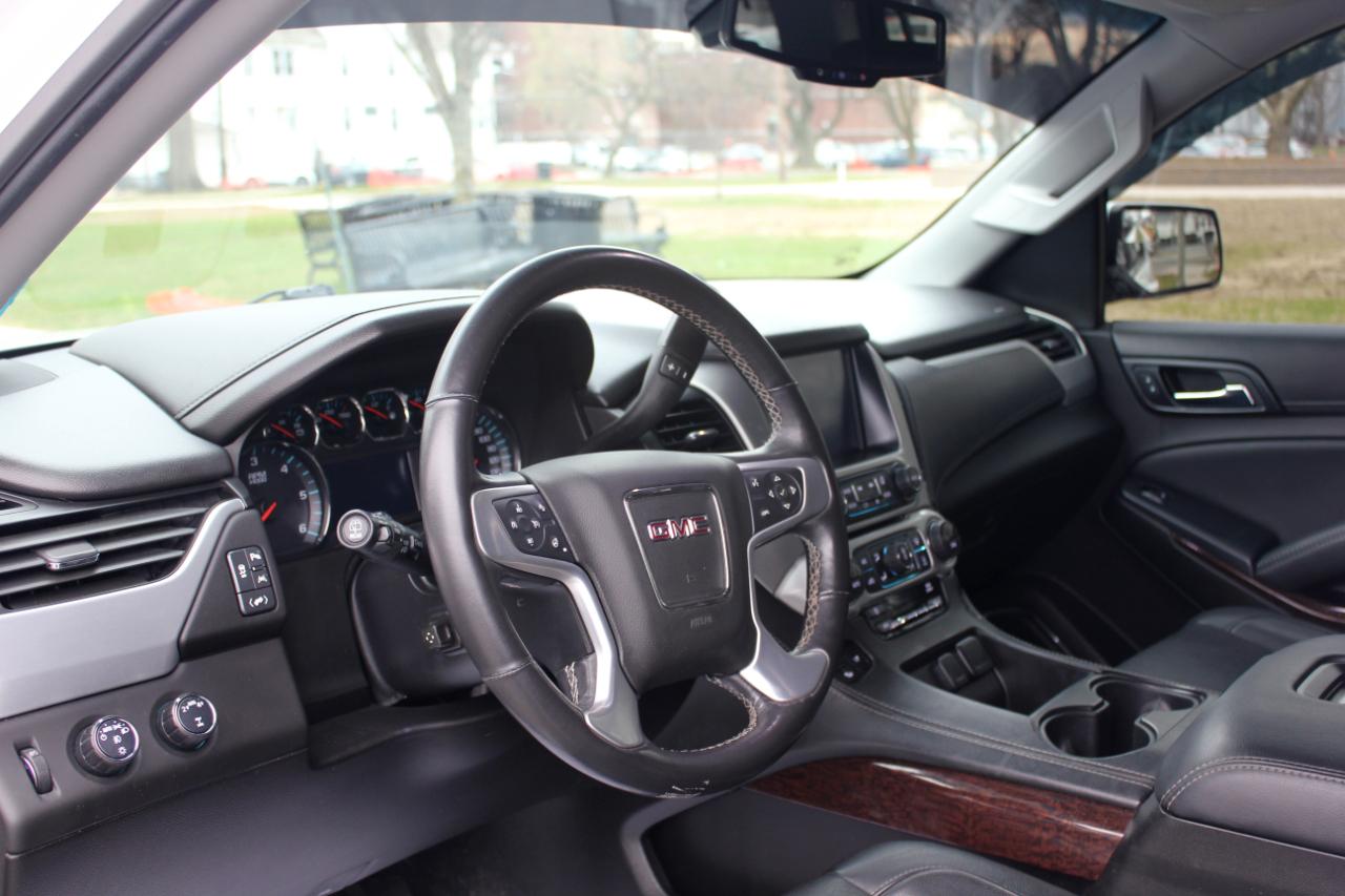 GMC Yukon SLT 4WD 2017