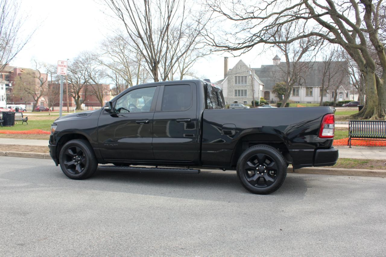 RAM 1500 Big Horn Quad Cab 2WD 2022