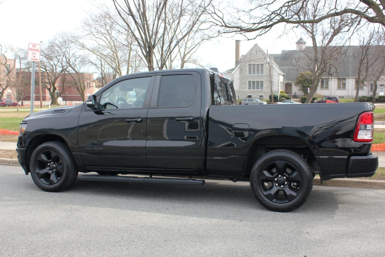 RAM 1500 Big Horn Quad Cab 2WD 2022