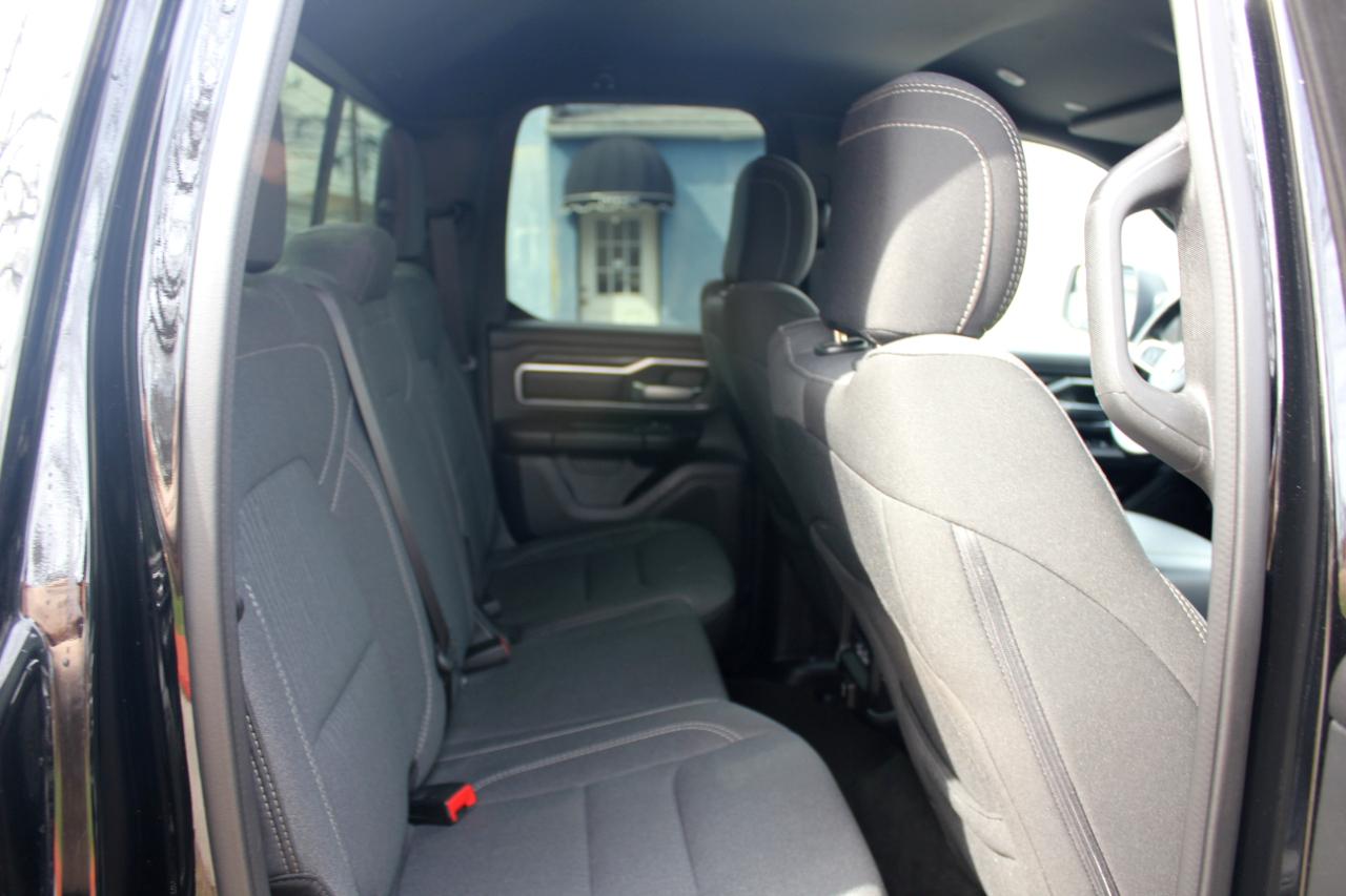 RAM 1500 Big Horn Quad Cab 2WD 2022