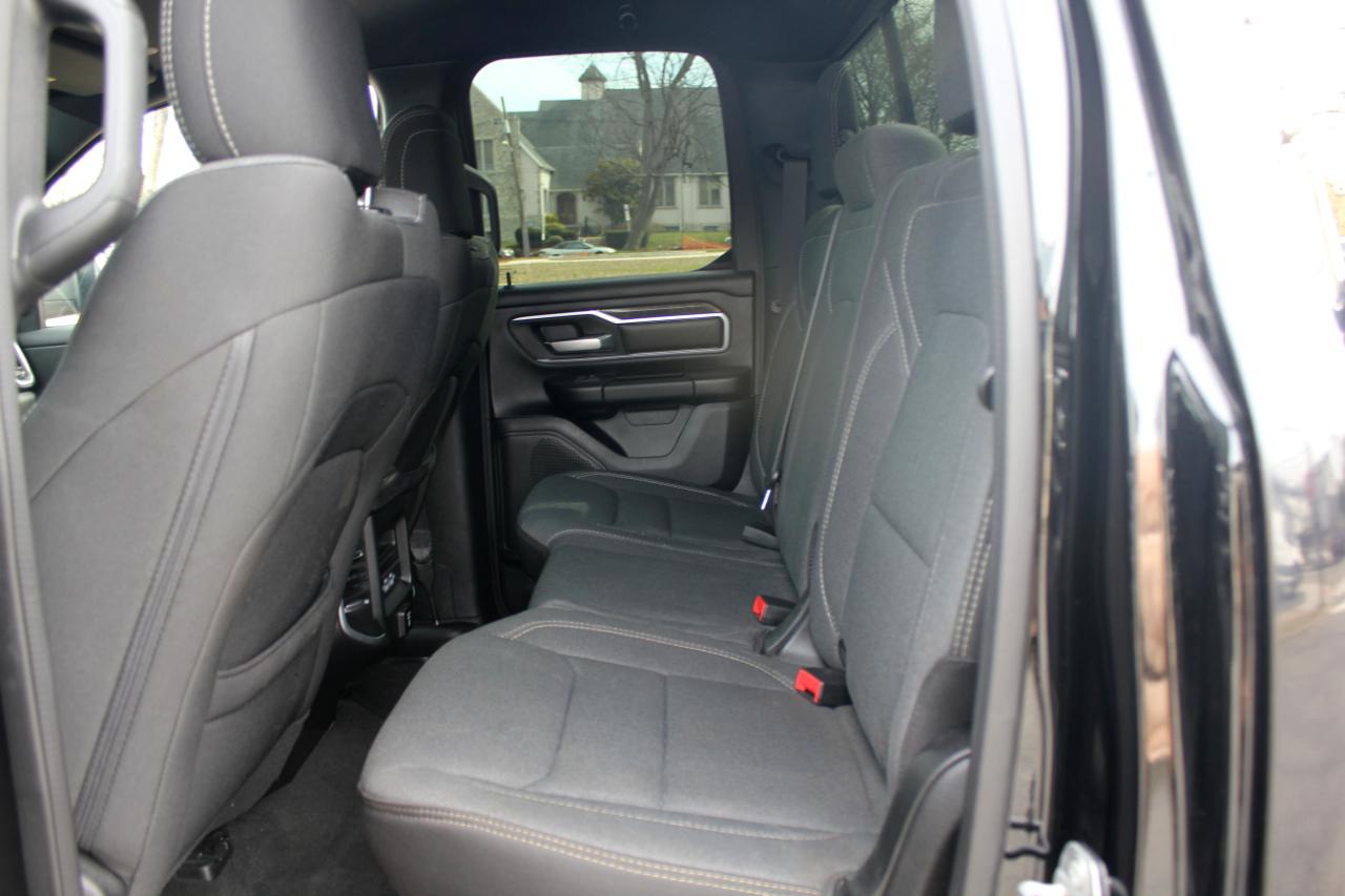 RAM 1500 Big Horn Quad Cab 2WD 2022