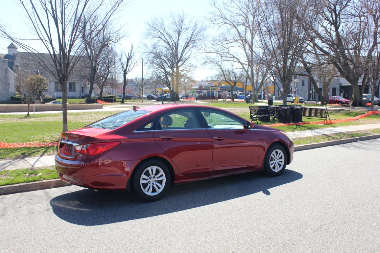 Hyundai Sonata GLS Auto 2012