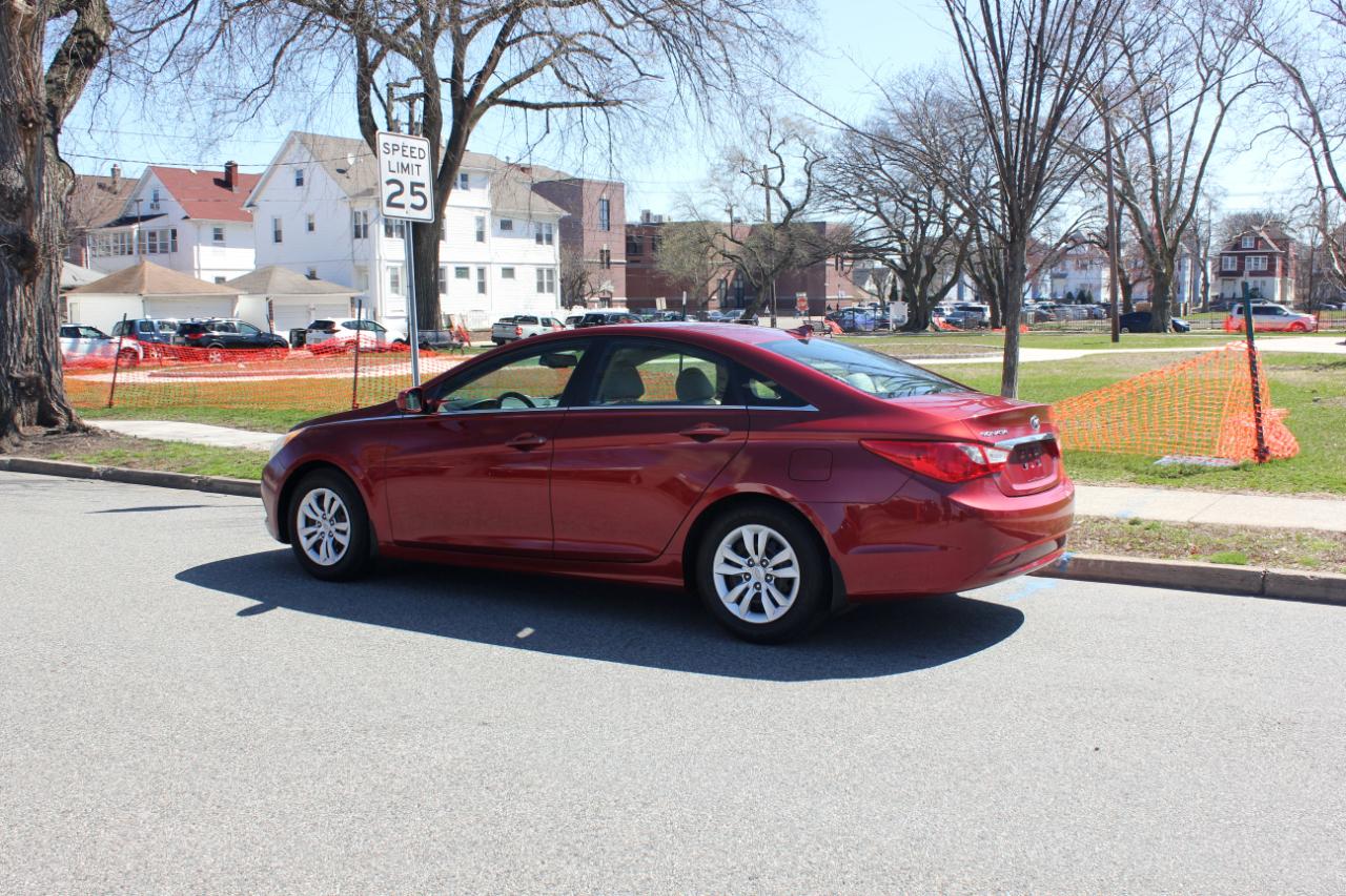 Hyundai Sonata GLS Auto 2012