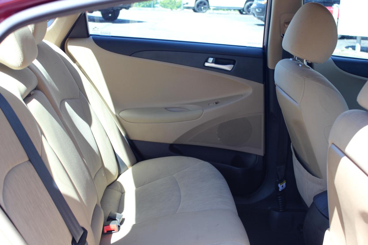 Hyundai Sonata GLS Auto 2012