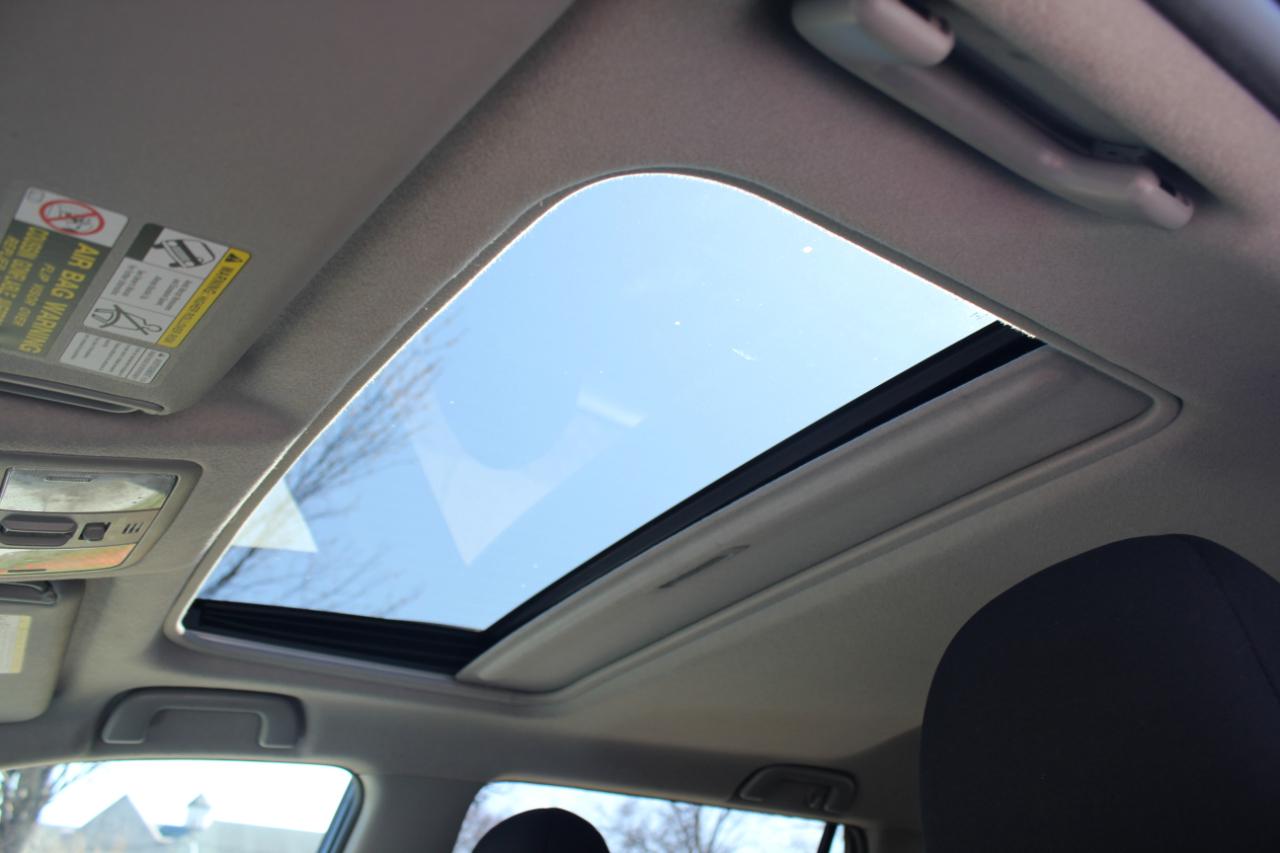 Toyota RAV4 Sport I4 4WD 2010