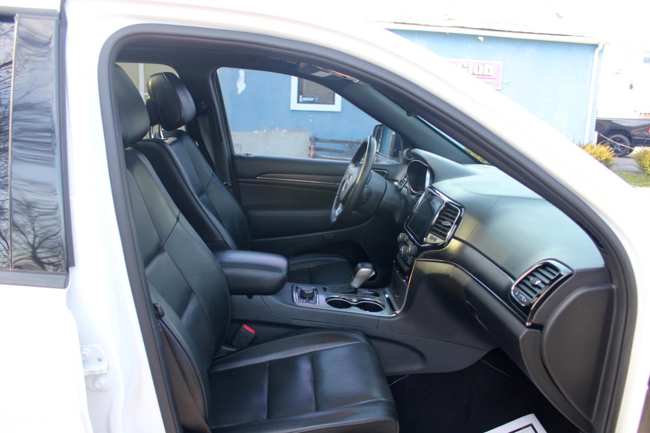 Jeep Grand Cherokee  2020