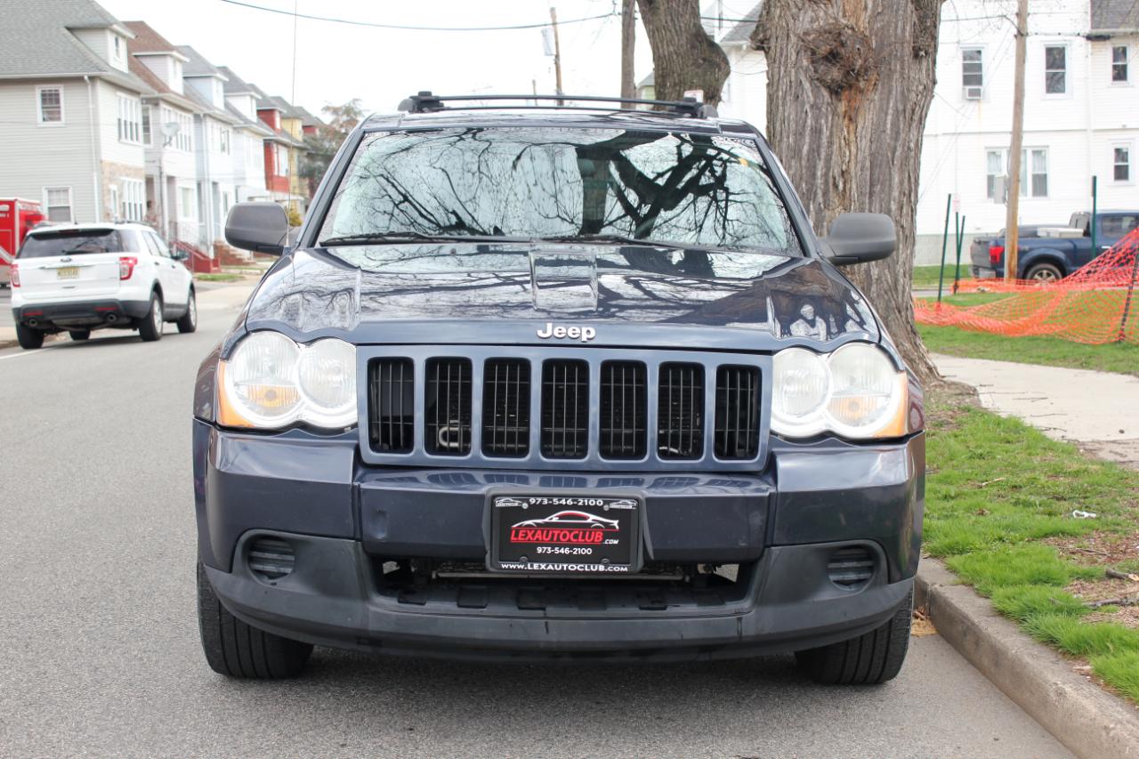 Jeep Grand Cherokee Laredo 4WD 2010