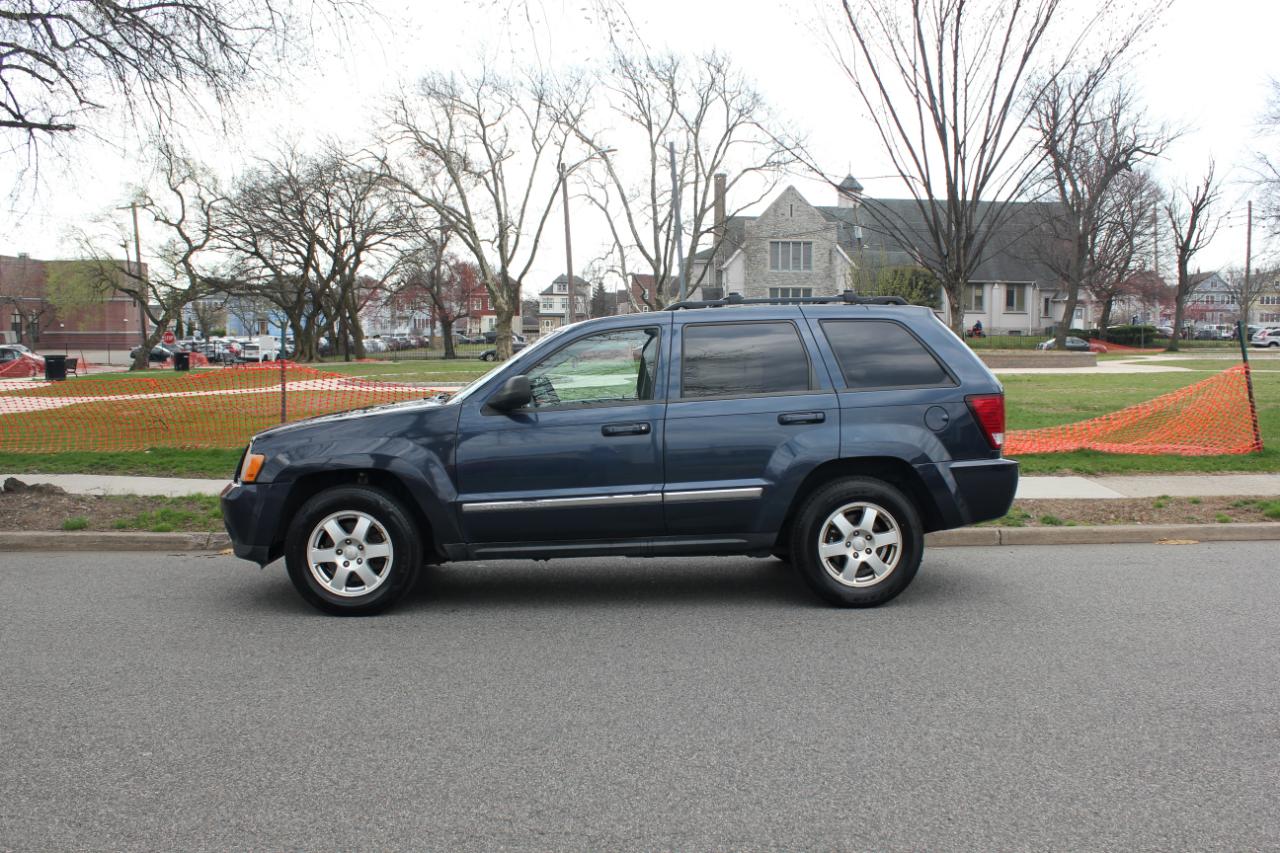 Jeep Grand Cherokee Laredo 4WD 2010
