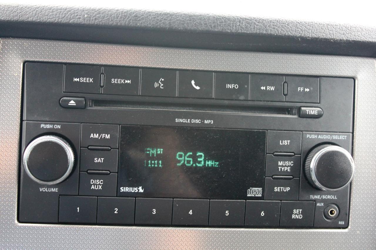 Jeep Grand Cherokee Laredo 4WD 2010