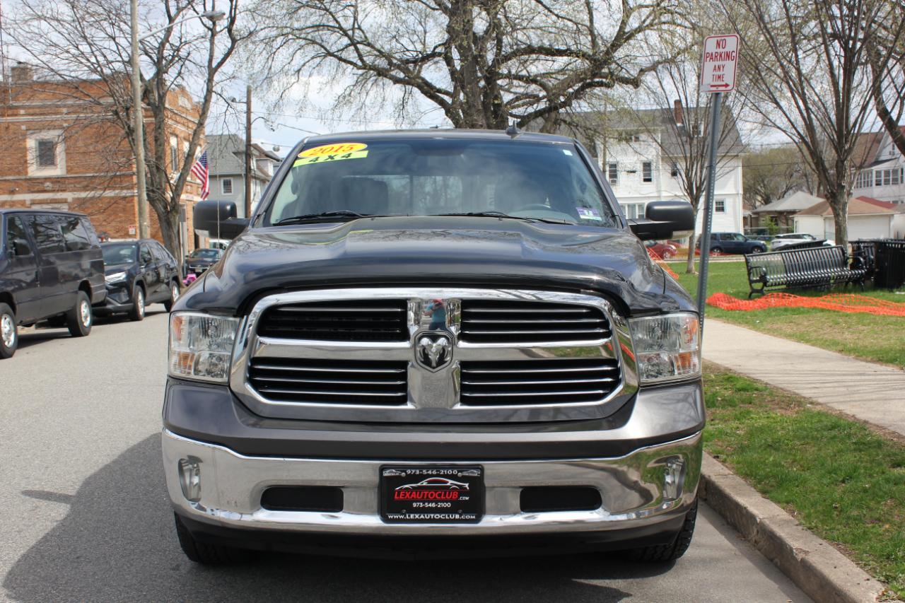 RAM 1500 SLT Crew Cab SWB 4WD 2015