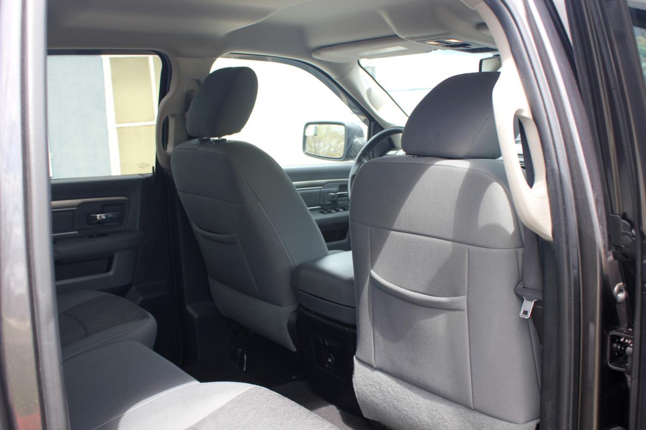 RAM 1500 SLT Crew Cab SWB 4WD 2015