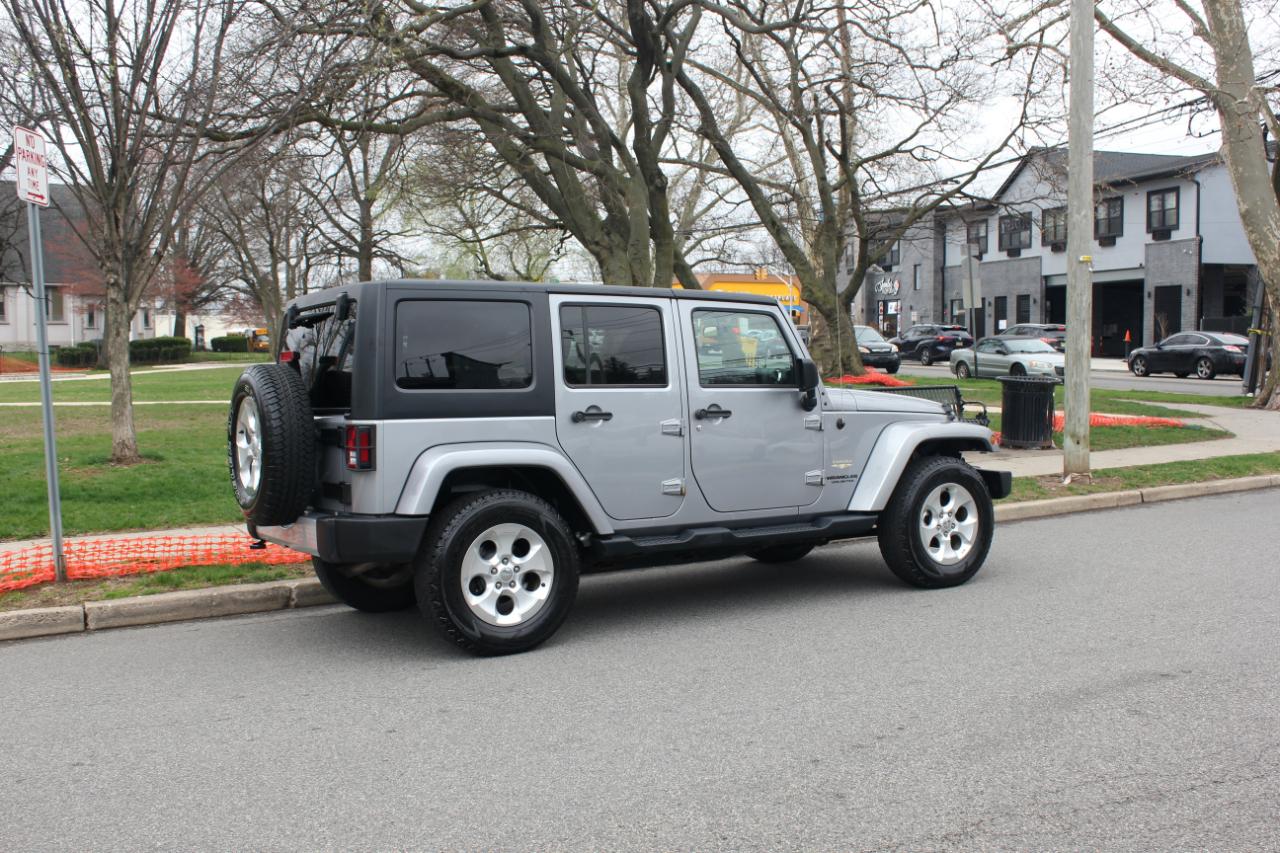 Jeep Wrangler Unlimited Sahara 4WD 2015