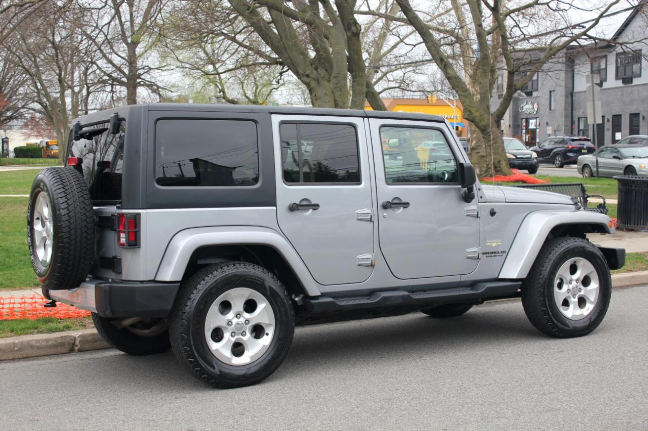 Jeep Wrangler Unlimited Sahara 4WD 2015