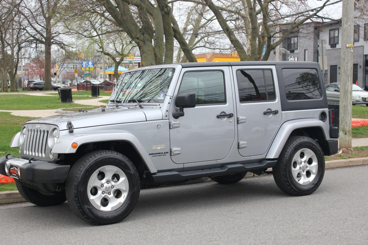 Jeep Wrangler Unlimited Sahara 4WD 2015