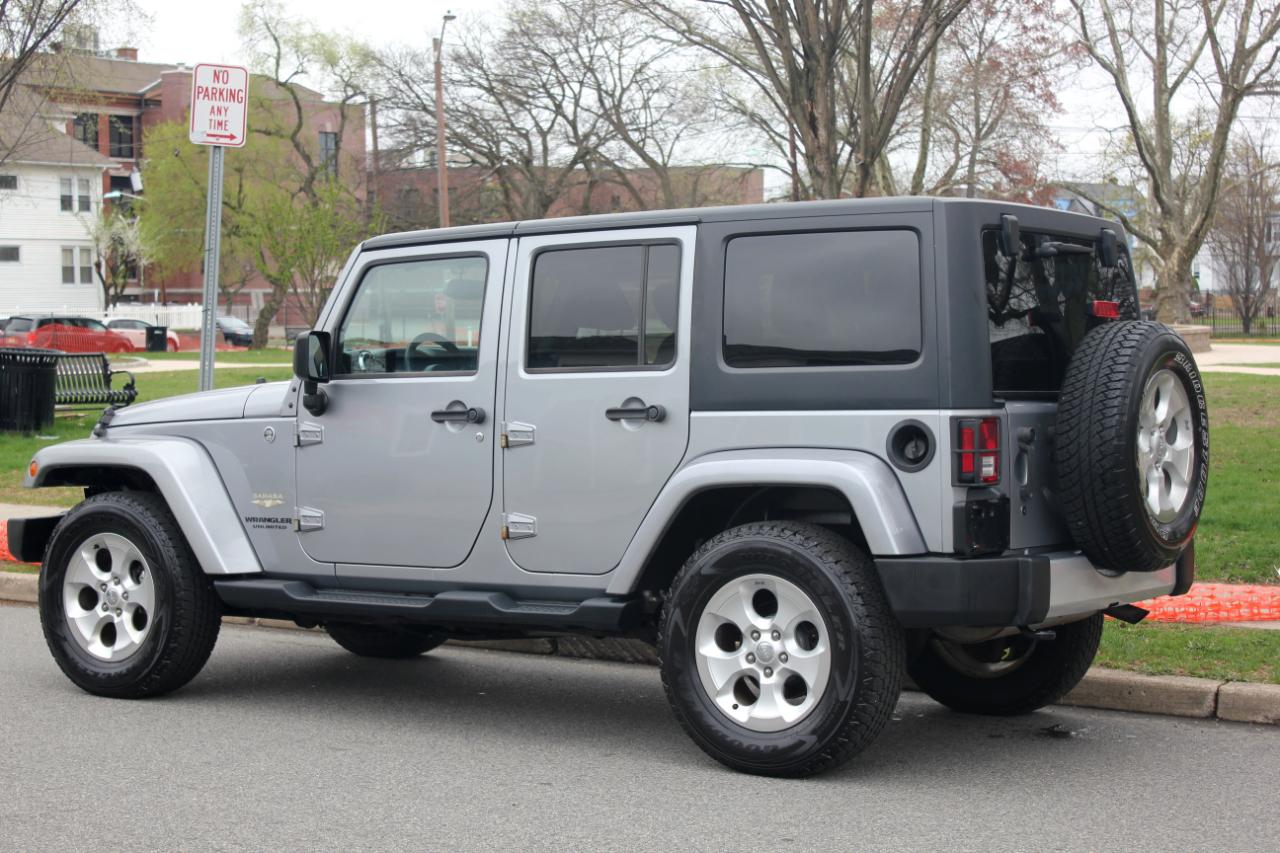 Jeep Wrangler Unlimited Sahara 4WD 2015