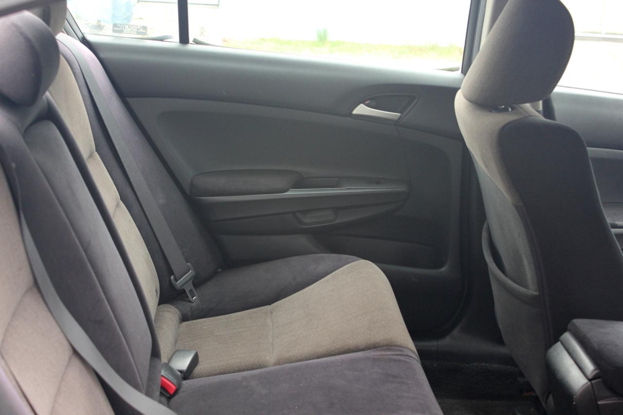 Honda Accord LX sedan AT 2008