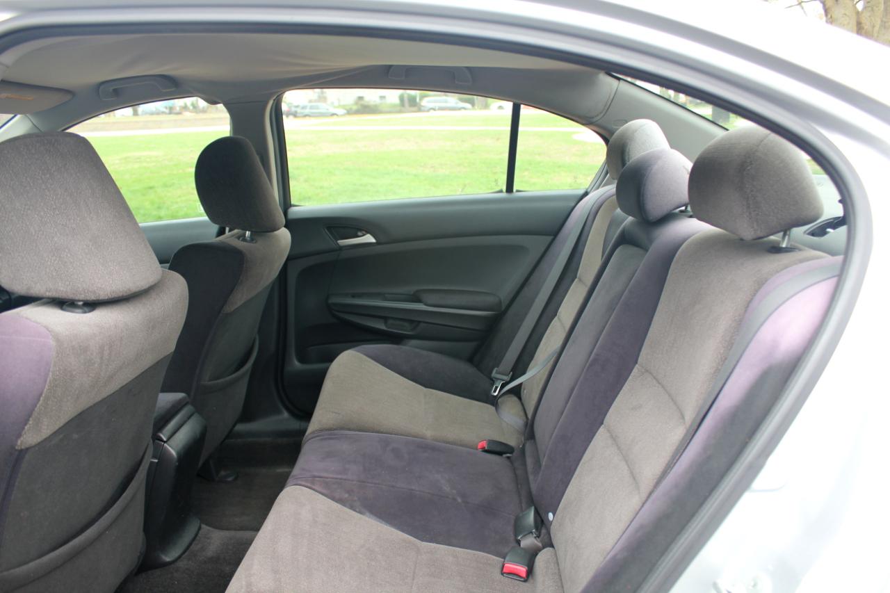 Honda Accord LX sedan AT 2008