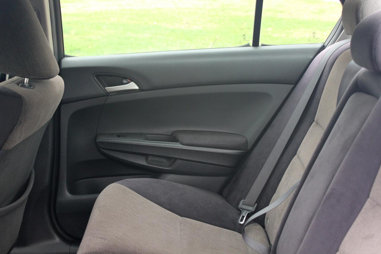 Honda Accord LX sedan AT 2008