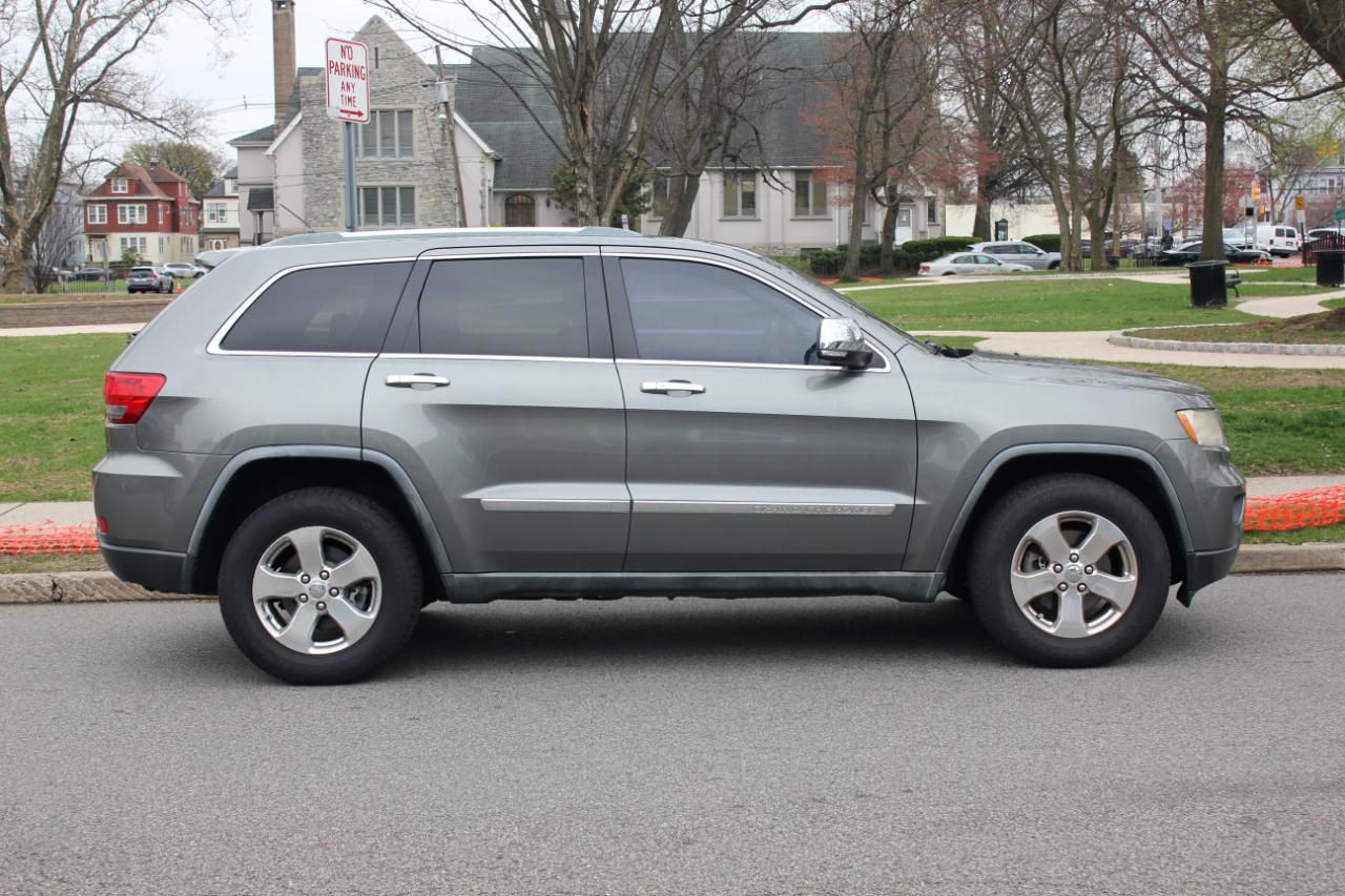 Jeep Grand Cherokee Limited 4WD 2011