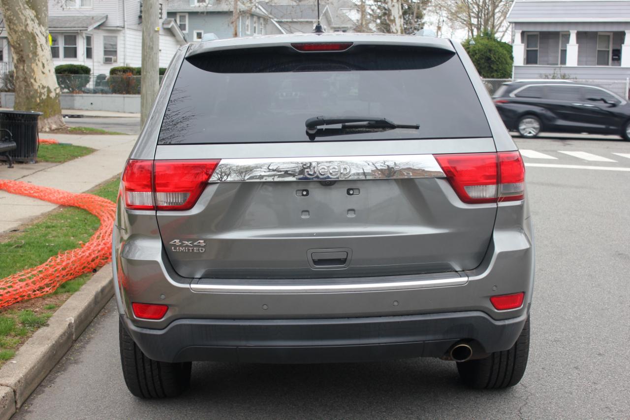 Jeep Grand Cherokee Limited 4WD 2011
